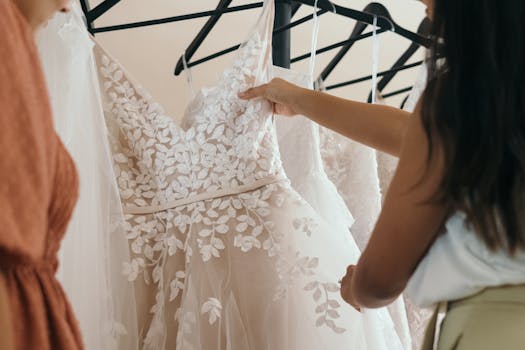 sustainable wedding dress shopping