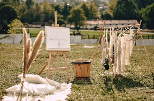 creative DIY wedding decor