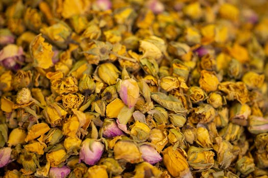 dried flowers for potpourri